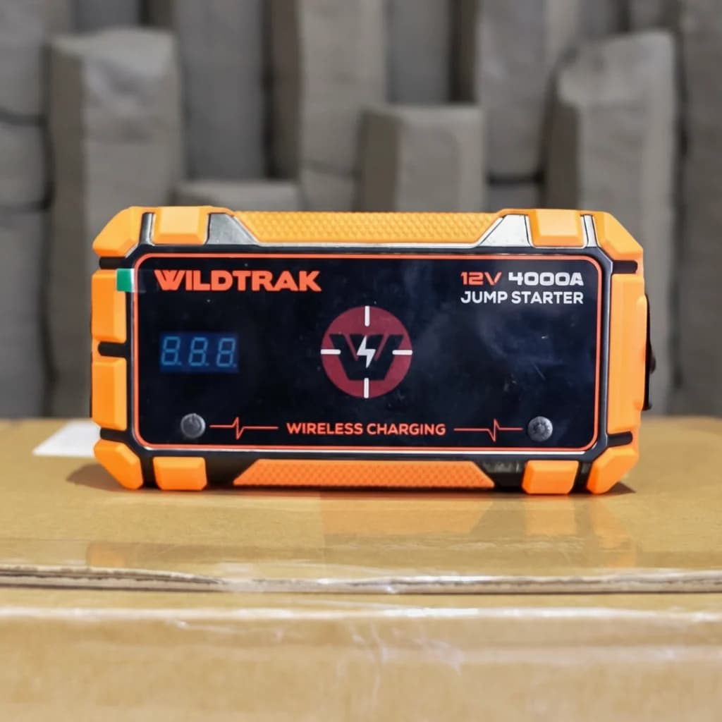 Wildtrak Car Jump Starter and Power Bank