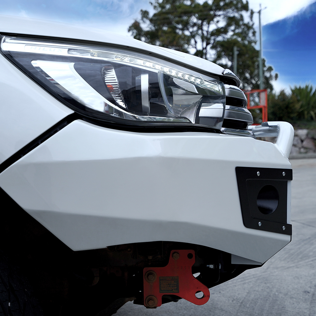 Toyota Hilux 2.8L N80 Suitable Bull Bar Single hoop 2015 to 2018