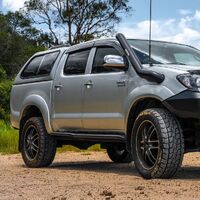 Rock Sliders Toyota Hilux N70 3L